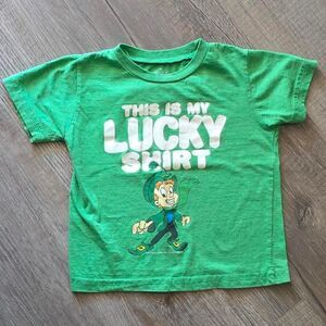 Savvy Lucky T-Shirt